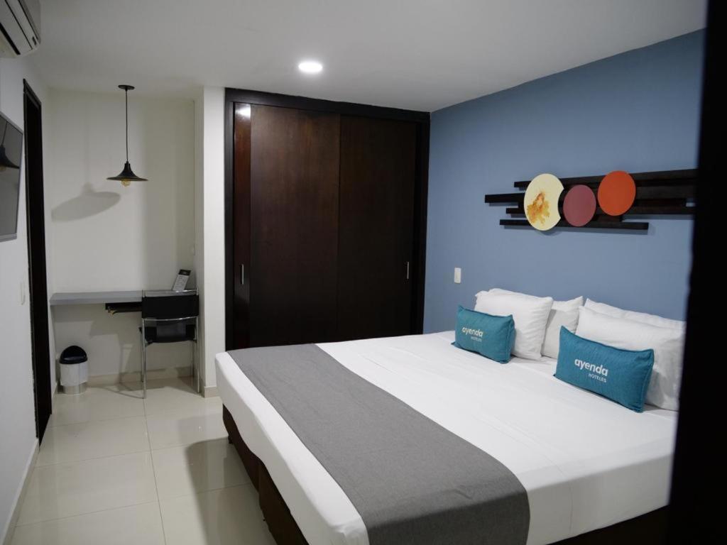 Aw Hotel Ariston Las Vegas De Granada Cali Exterior foto